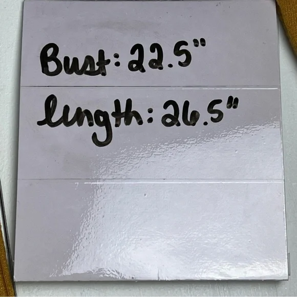 Golden yellow split hem sweater XL - Picture 5 of 5